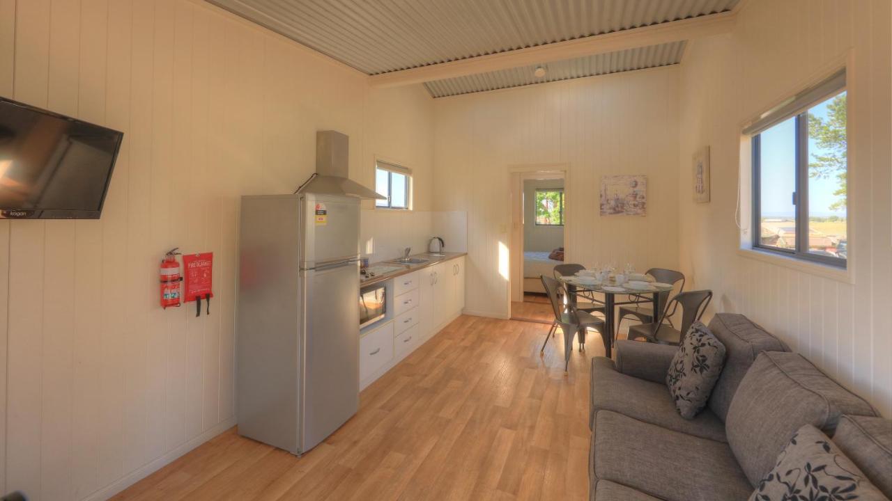 Killarney View Cabins&Caravan Park Exteriör bild
