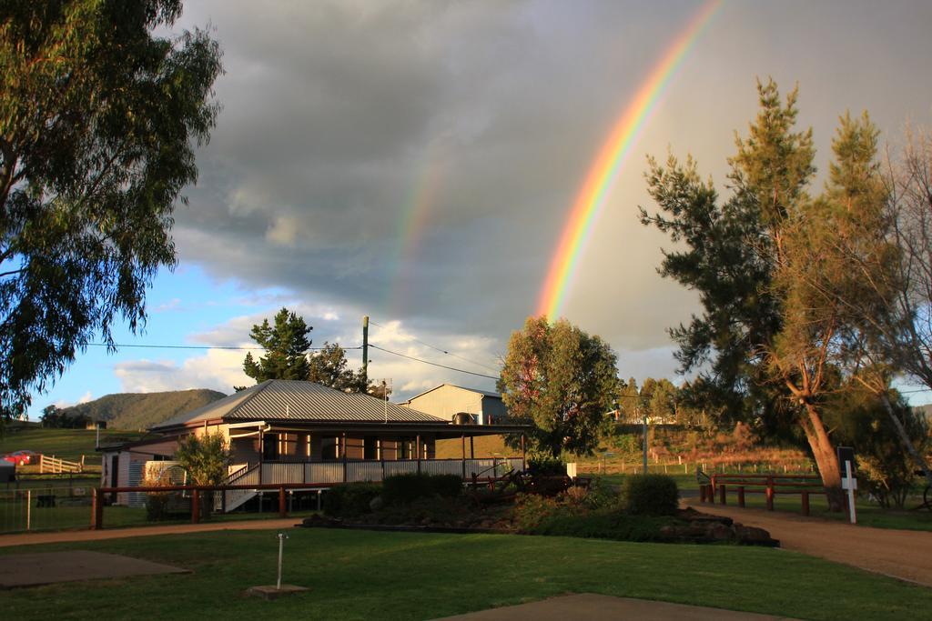 Killarney View Cabins&Caravan Park Exteriör bild